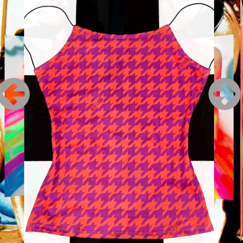 NWOT Omighty houndstooth strappy back tank top in pink orange check